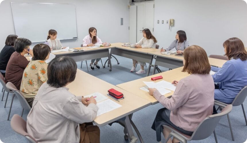 画像：大学院生演習室